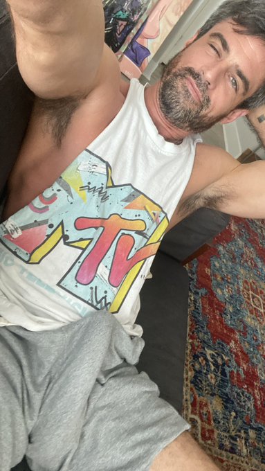 👍 https://t.co/19gborDxlZ<a href="/tag/sweat"class="tags"><span>#sweat</span></a>