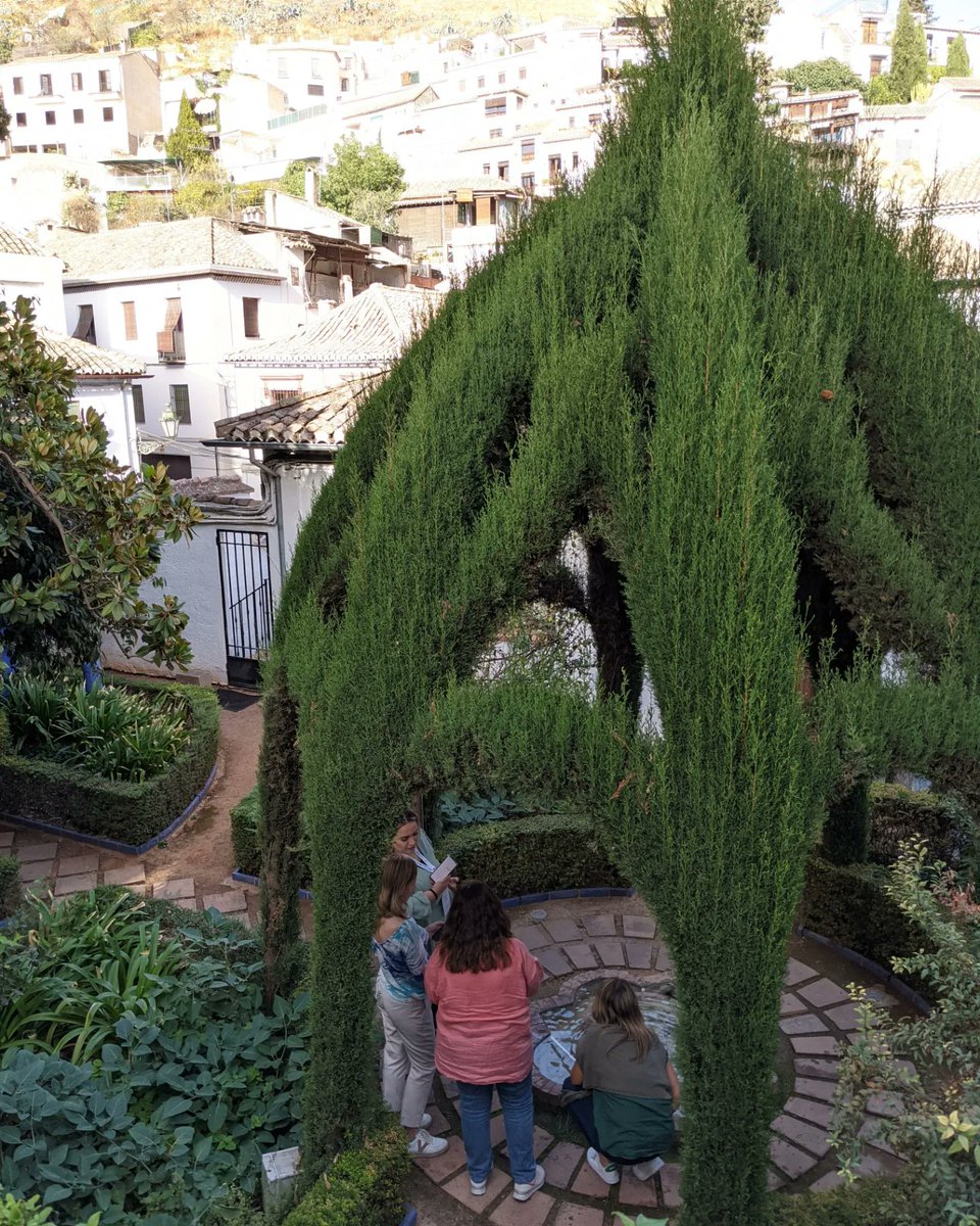 mathcitymap's tweet image. Can you think of a better place for #mathtrail tasks? 😍