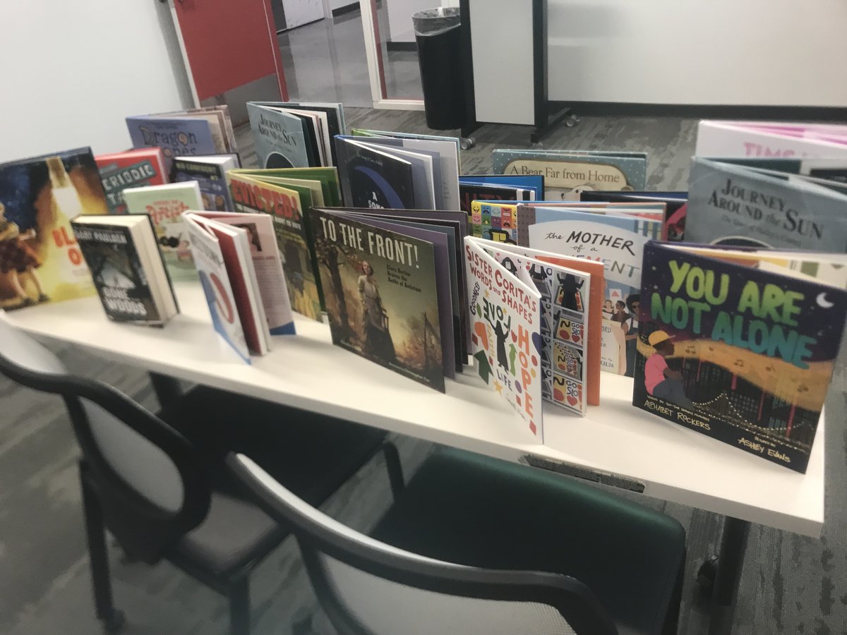 4huntr's tweet photo. Thank you MASL Dogwood committee for helping me find exceptional nonfiction!  #MASLFALLPD #BESTPDEVER https://t.co/uPRgohZNn8