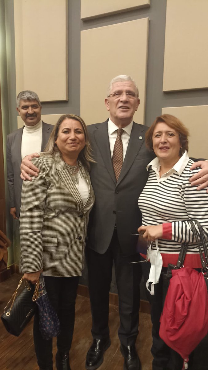 sekerhabib's tweet image. İYİ MAMAK.☀️🇹🇷☀️İlçe Nöbeti Ümit Şahin.
#Teşkilat General Zeki Doğan mah. başkanımız Sayın Çetin AYDOĞMUŞ.
#AVAZ Derneği Programı..
İyiler ve Cesurlar hareketine katılan üyelerimize teşekkür ediyoruz. 
#BizMAMAKLIYIZ
@meral_aksener 
@korayaydintr 
@yetkinozturk06