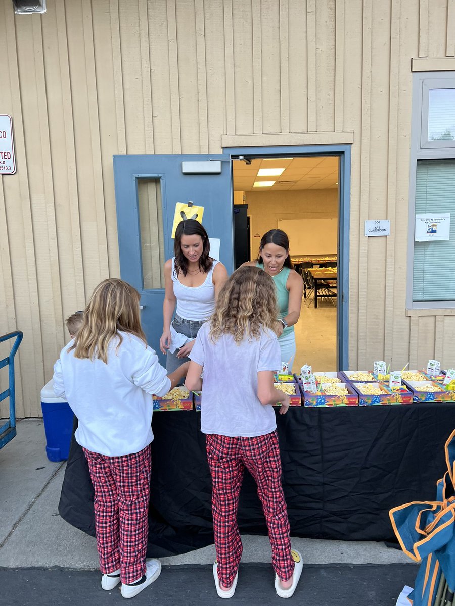 Vista Grande Falcons tweet media