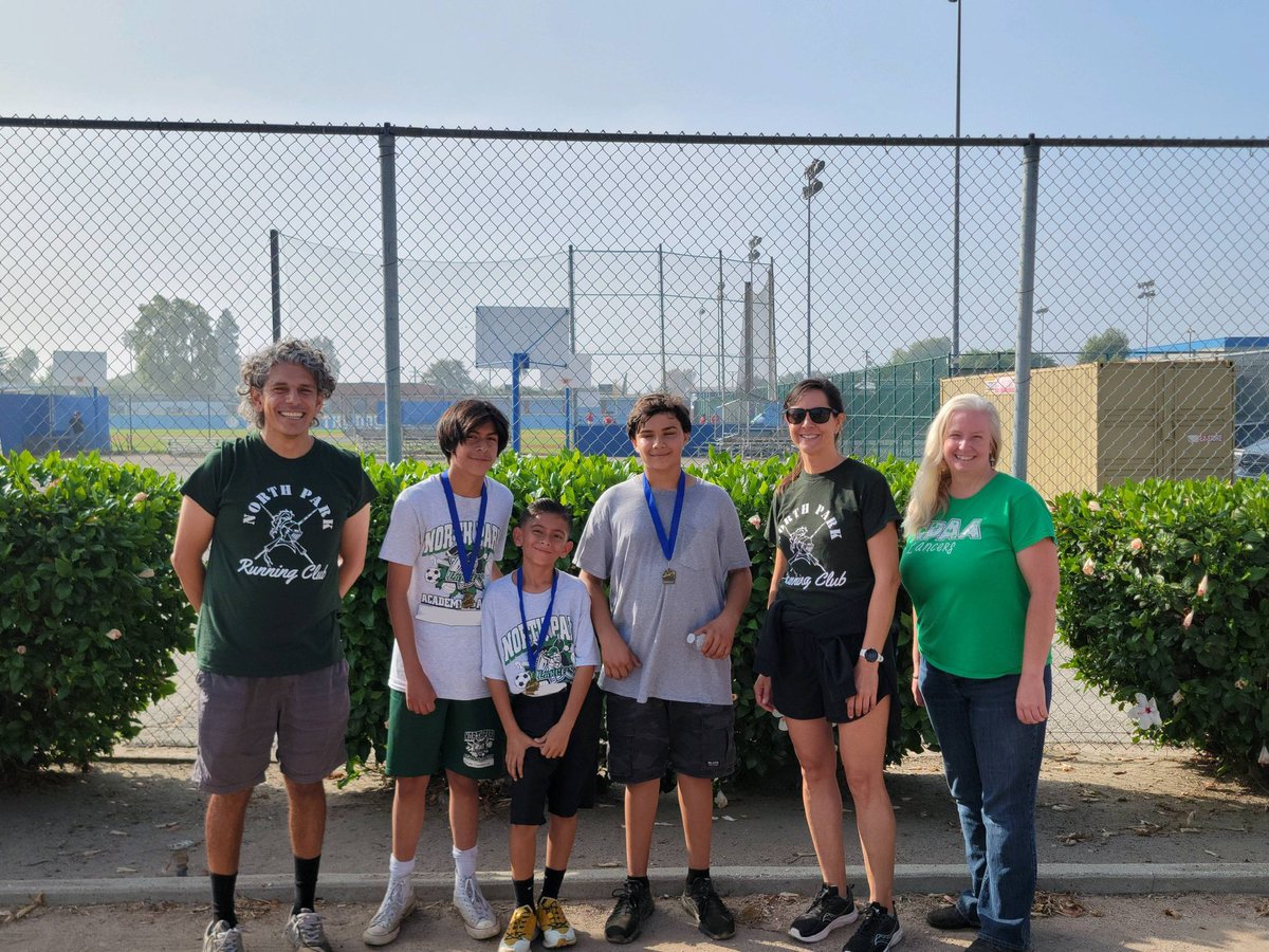SOOOO proud of ALL our kids (8) who participated in the “Run the Ranch” race this morning! Also a shout out and huge thank you to our running club advisors Mrs. Lahr and Mr. Madina
