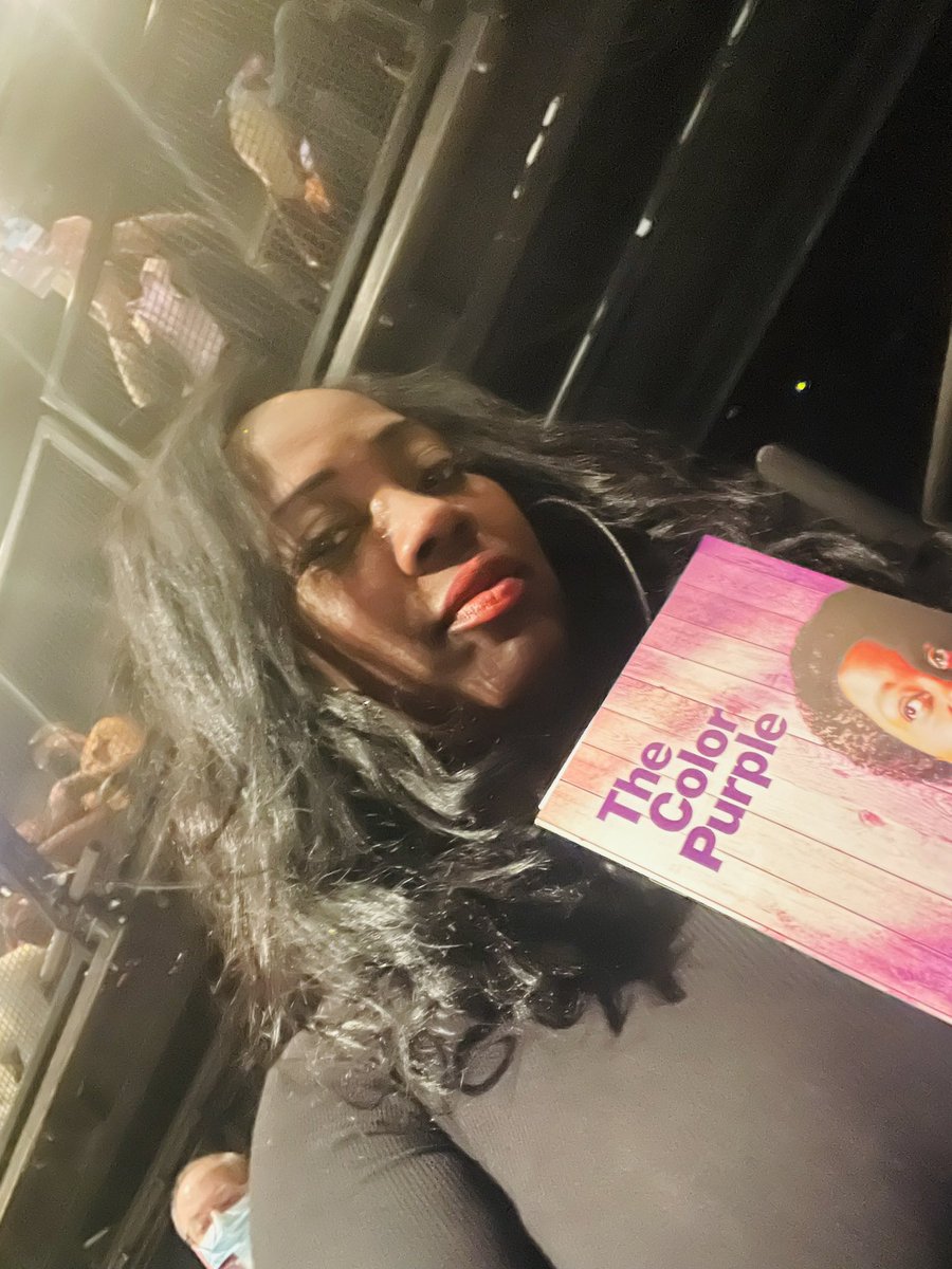 RAccessorizeByR's tweet photo. 💜The Color Purple Live ~ Stellar Impactful Performances!!!
#MissCelie #NovaPayton
#AliceWalker #SigColorPurple #TheColorPurple #LiveTheater #StandingOvation @GSMJackandJill @sigtheatre 👏🏾👏🏾👏🏾👏🏾 https://t.co/ENquM5jXUJ