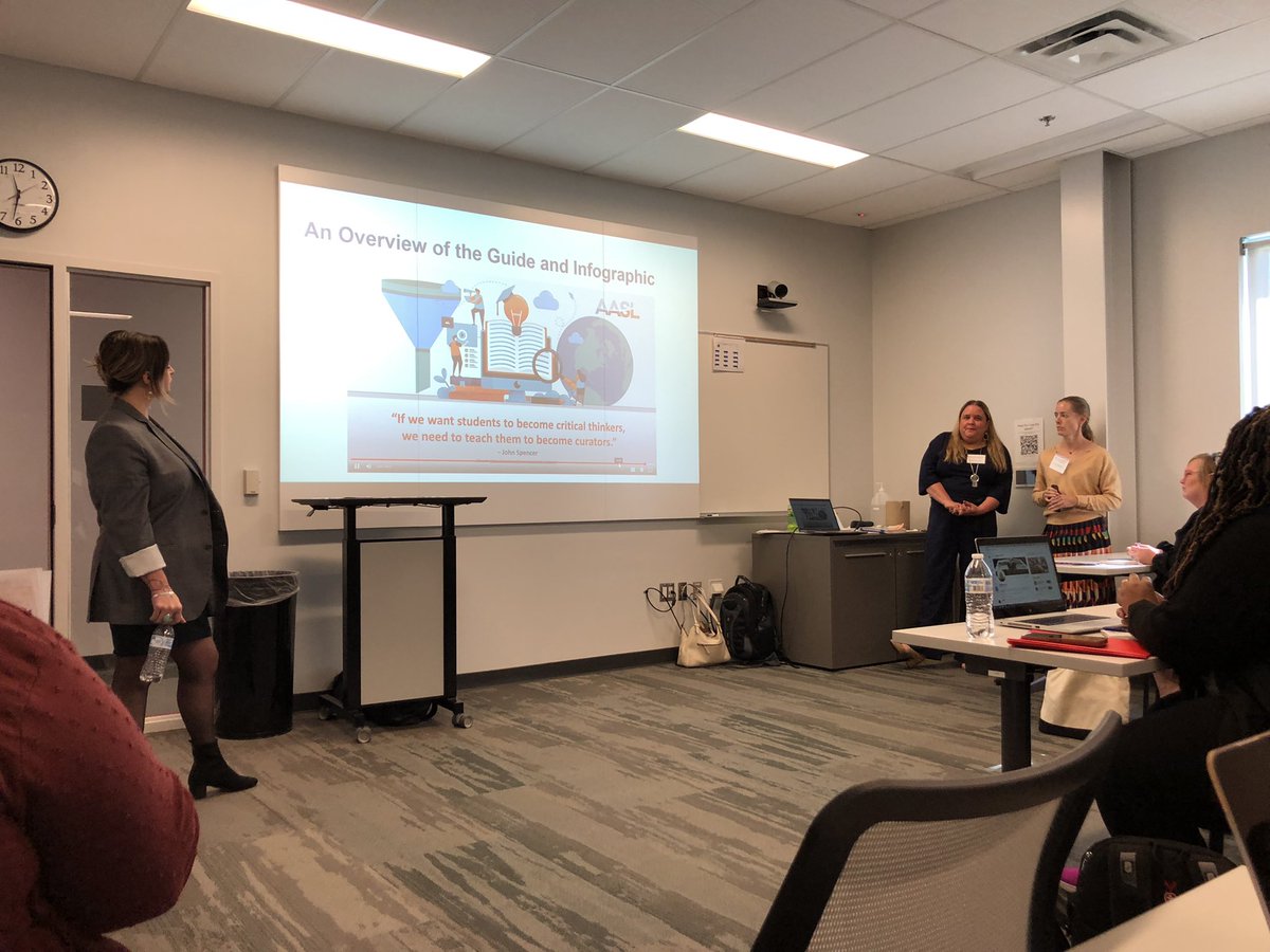 lrothmier's tweet photo. AASL Emerging Leaders sharing resources about curation. Very informative! #MASLFALLPD #BESTPDEVER https://t.co/CLsbk22cNl