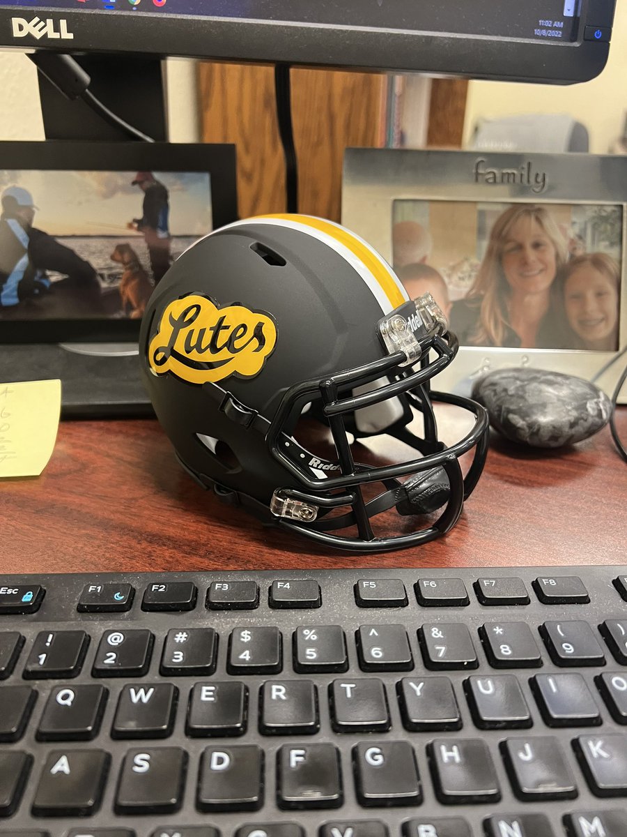 KeimTimeFB's tweet photo. Love the new/old school look for the Lutes today. Rock. On! 🤘🏻#BigTime #Big5 #PluFB #GoLutes #EMAL86 https://t.co/qm5Fk3pBqK