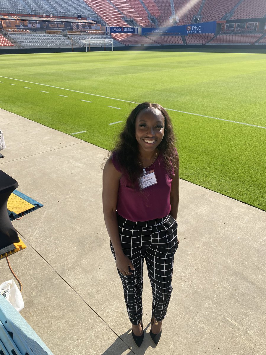 Once again <a href="/YWEHouston/">YWE Houston</a> has put on another great conference 👏🏽for girls in #STEM 🧬🔬🧫👩🏾‍🔬Including the involvement of our <a href="/YWCPA/">ywcpa</a> Alumnae #payingitforward! This is what it’s all about! <a href="/ywprep/">Young Women's Prep</a> @HISD2College #WomenInSTEM #CareerBound #ExcellenceInFullBloom ✨💫🌟
