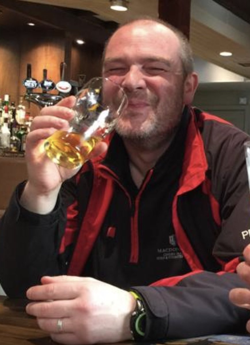 SnyderCup2021's tweet photo. The press are yet to uncover the real reason why Buck is missing out on a Linden-Sunday, but there on the case of this major News story.
Wherever he is - “down South at a wedding” sounds like a very poor excuse - we can all guess what sort of a mood he’ll be in….
#SemiSunday https://t.co/foWJBa8PQP