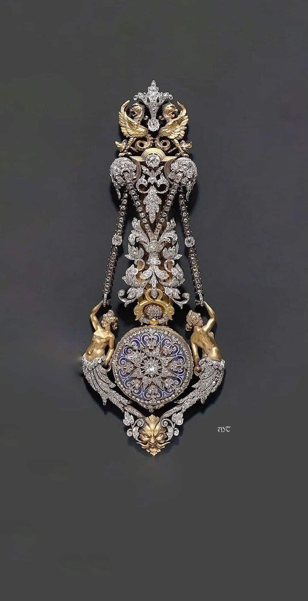 ABeautifulCult1's tweet photo. Watch and Chatelaine by watchmaker Hippolyte Teterger, c. 1870-1878. https://t.co/kJzqc7m8zA