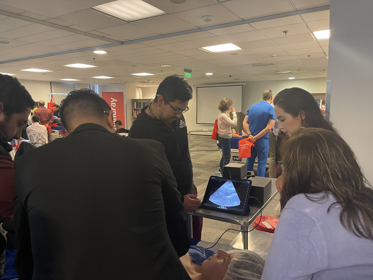 ANDRESMFC14's tweet image. Hoy con @Periocrit @JSCE1991 #SergioCobaria en #Congreso2022 @socundianest #POCUSFIRST #TALENTOHOMIL #TALENTOUMNG