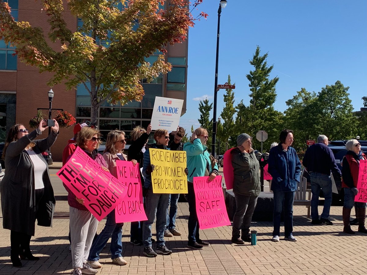 AnnRoeWi's tweet photo. Racine is fired up to make its voices heard this November. To overturn the outdated abortion ban in Wisconsin, we need to show up to the polls. I know momentum is on our side, and together we’ll reinstate reproductive freedom. https://t.co/iJThw69q7o