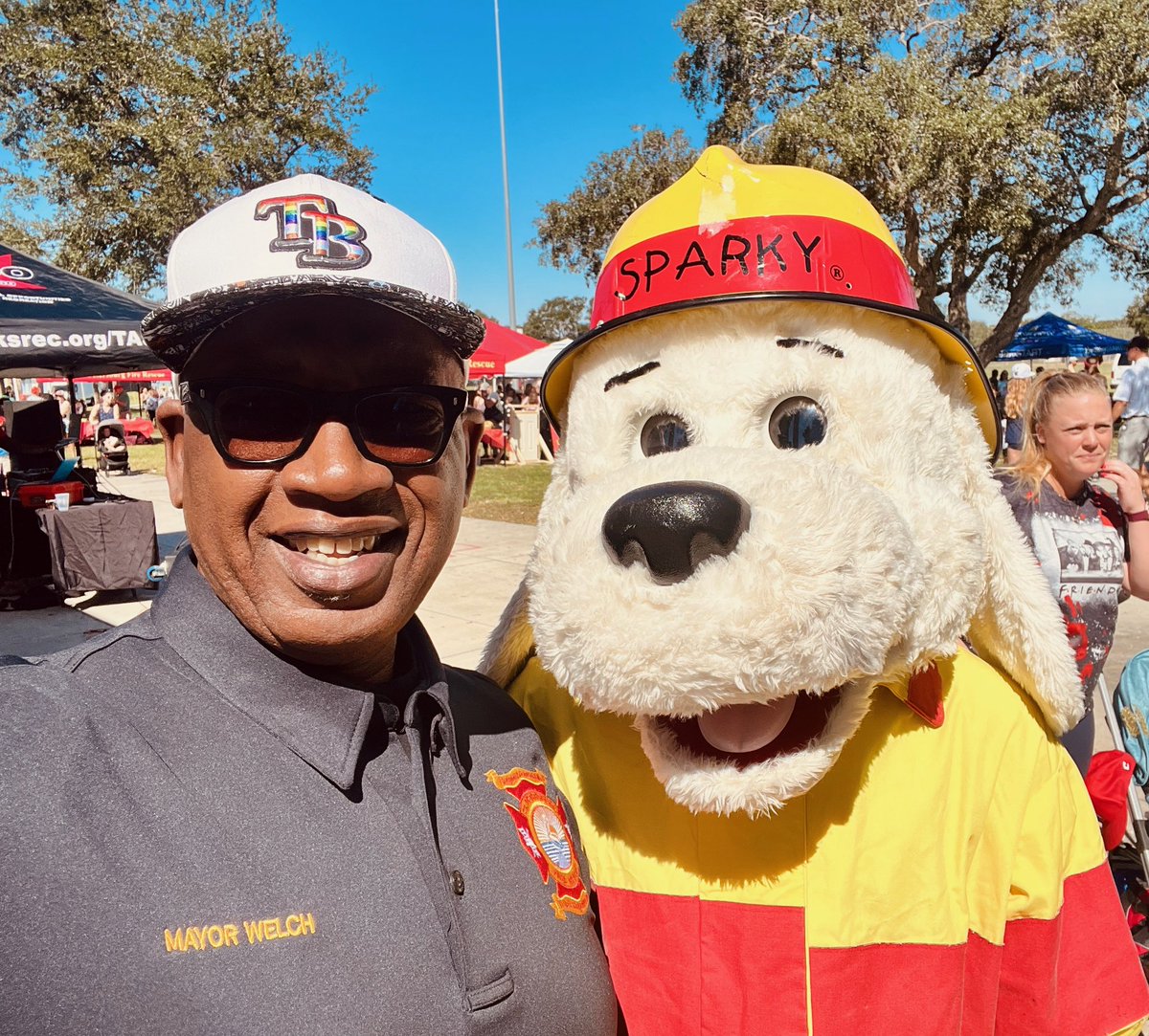 MayorKenWelch's tweet photo. Thanks for making the @StPeteFR 31st Annual Fire Prevention Block Party a great community gathering today! Thank you to @AllChildrens for the partnership on fun and educational activities for all ages! #WeAreStPete https://t.co/XyL2CrYlDa