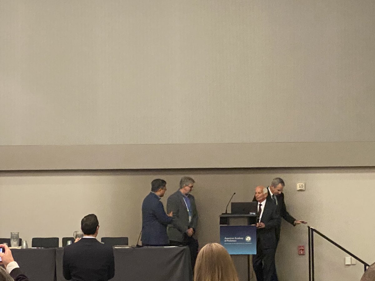 Regan (@reganwilliamsmd) on Twitter photo Dr Donald Nuss accepting the Ladd medal <a href="/AAPexperience/">AAP National Conference & Exhibition</a> #aapsurg2022 <a href="/KWGOW/">Kenneth Gow</a> #aapsosu Dr Donald Nuss accepting the Ladd medal <a href="/AAPexperience/">AAP National Conference & Exhibition</a> #aapsurg2022 <a href="/KWGOW/">Kenneth Gow</a> #aapsosu