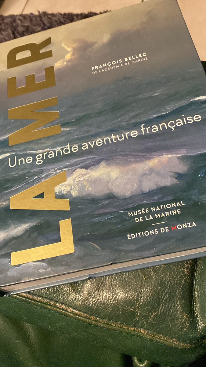 LoicBolo's tweet photo. @museemarine @Trois_Ponts Cadeau arrivé. Merci du conseil https://t.co/ztfPlqMXx3