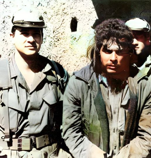 ElNecio_Cuba's tweet photo. La ultima 📸foto con vida del Che Guevara. 
Che Guevara era capturado en Bolivia y, horas después, fusilado. 

🗨️ “¡Póngase sereno y apunte bien: va usted a matar a un hombre!”

#CheVive ❤️🔁 https://t.co/1mBURDxsWv