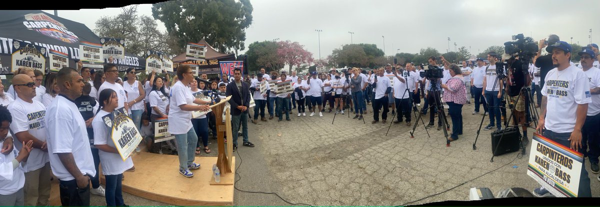 WSCarpenters's tweet photo. #UnionCarpenters showed up this morning in Los Angeles to support candidates who support us.  We stood shoulder-to-shoulder with Congresswomen @KarenBassLA  as she continues her campaign to be the next Mayor of LA. #JobsWagesBenefits #CarpenterEconomics #SWRCC #SWCarpenters https://t.co/aWbnjdWvc1