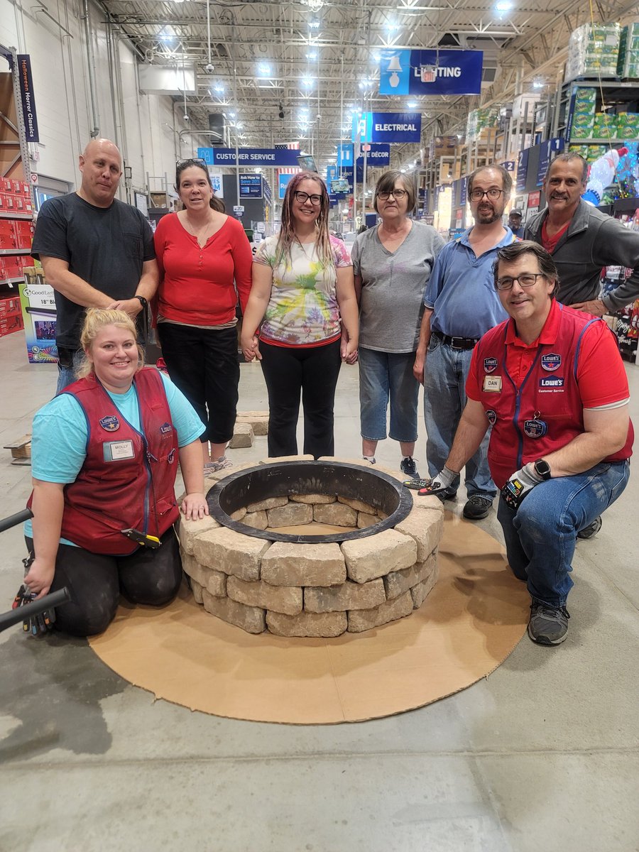 Lowe's Harrisburg #0522 tweet media