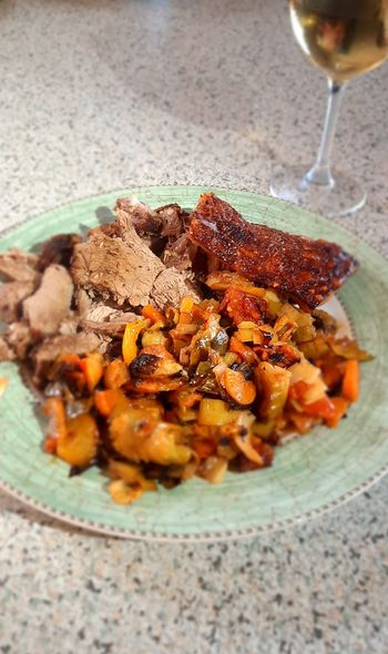 OxfordPig's tweet photo. Why wait until Sunday to enjoy a #OSBPork Roast.
#outdoorreared #Homebred #BritshPork #supportlocal #Supportbritishfarmer #Putosbporkonyourfork #OSBRareBreedPork https://t.co/5oL52OXg2f