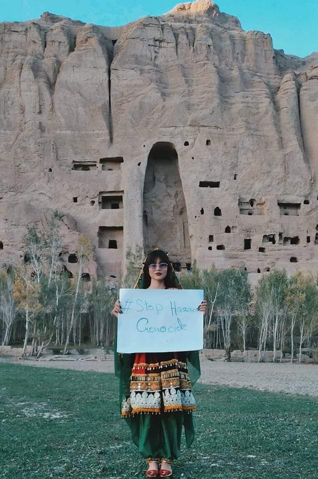 akram_rasa's tweet photo. برای دختری که زیباتر از بامیان و رساتر از بودا است!

# StopHazaraGenocide https://t.co/hpKOrtsfWU