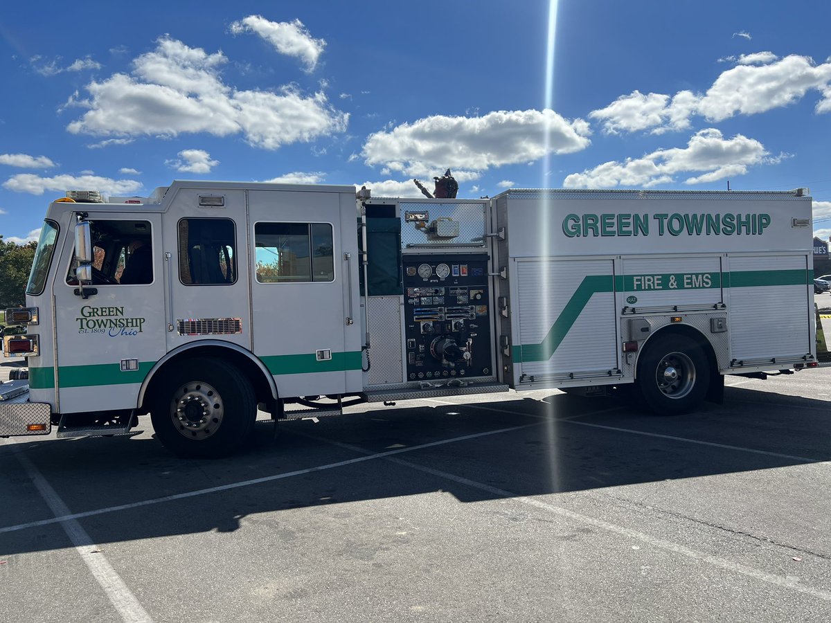 2338 getting to hang out with Green Twp today for our first responders event!! Thank you for all you do!!!! <a href="/NickGabel2338/">Nick Gabel</a> <a href="/shanejthompson/">Shane Thompson</a> <a href="/NickPompilio/">Nick Pompilio</a> <a href="/NXeloures/">Nikki Xeloures</a> <a href="/jhimmel09/">Jacob Himmelspach</a>
