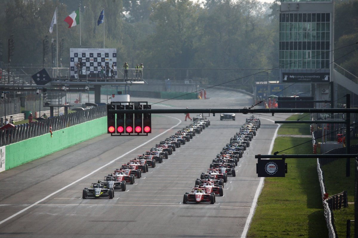 'Two things are infinite: the universe and the Italian F4 Championship grid at the Temple Of Speed. And I'm not sure about the universe' - A. Einstein #AutodromoNazionaleMonza #ACIRacingWeekend