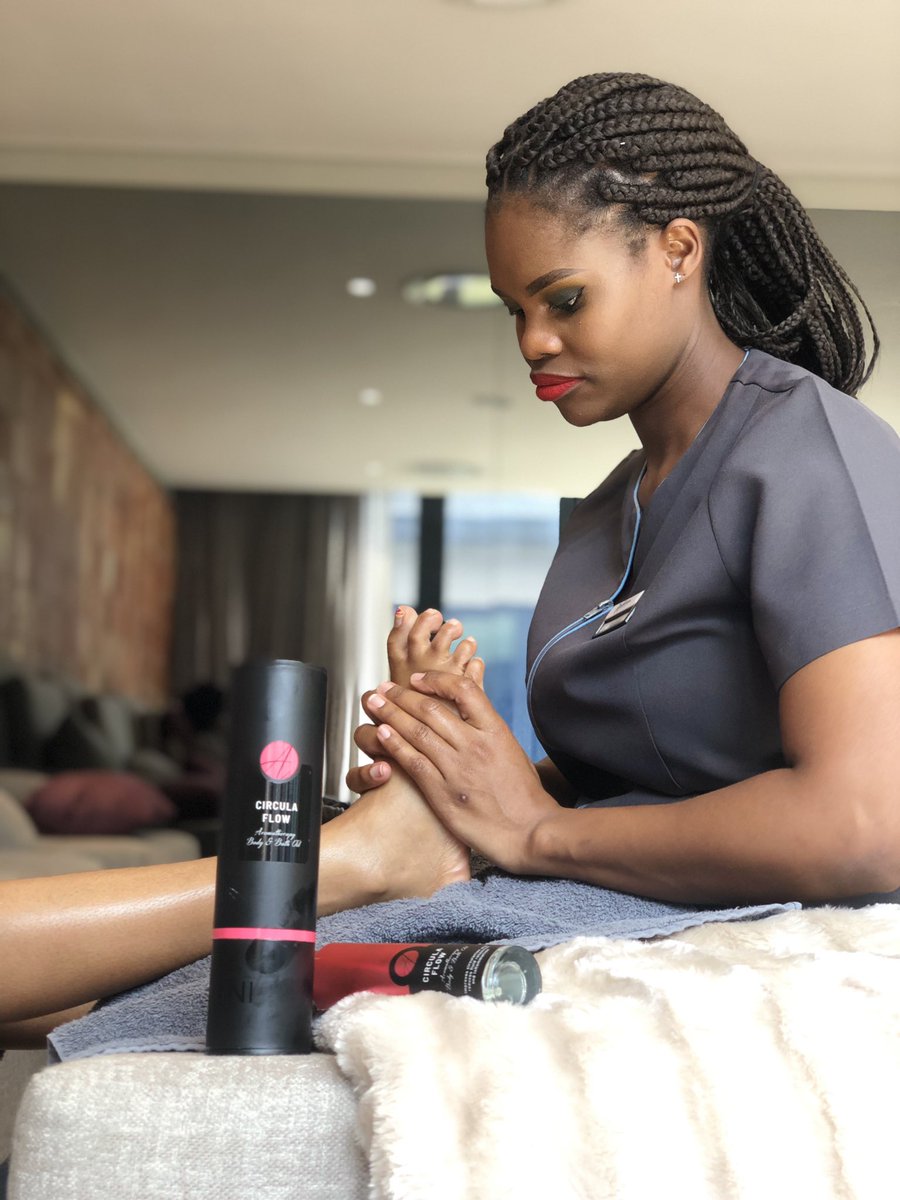 GC_Celebrity's tweet photo. What a beautiful Spa session today at @AmaniSpas at the @Radisson OR Tambo. I feel like a baddie! Very needed and much appreciated 😊

#RadissonHotels #RadissonORTambo https://t.co/rbq7Tz7n7V