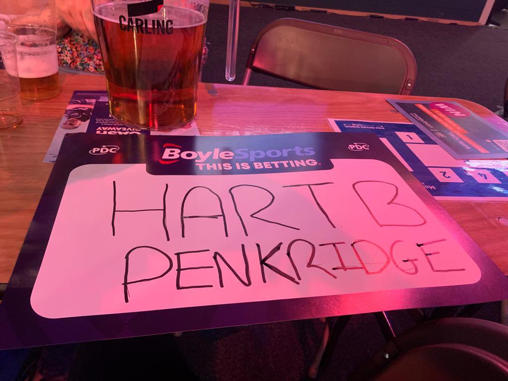 WHITE HART tweet media