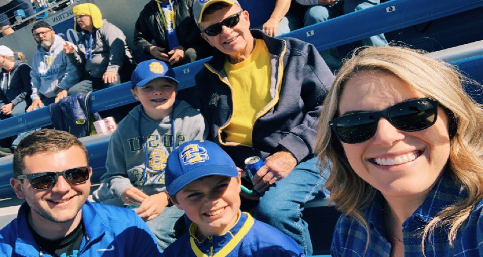 Cjwenzel22's tweet photo. Three generations of #gojacks fans! https://t.co/FCCv2C4xn9