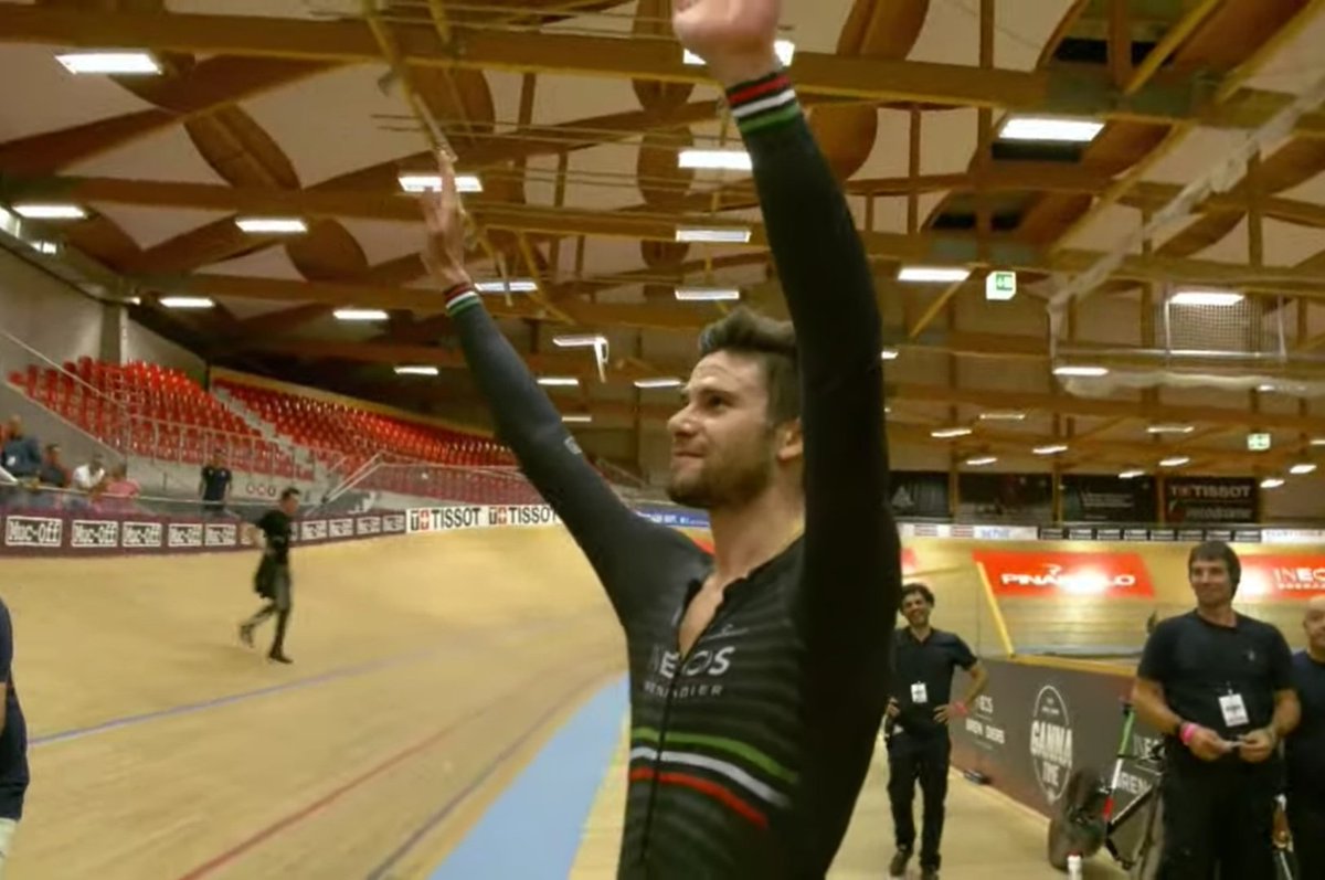 fnieri77's tweet photo. The man, the myth, the legend
#GannaTime #UCIHourRecord https://t.co/TOcwTFAsnx