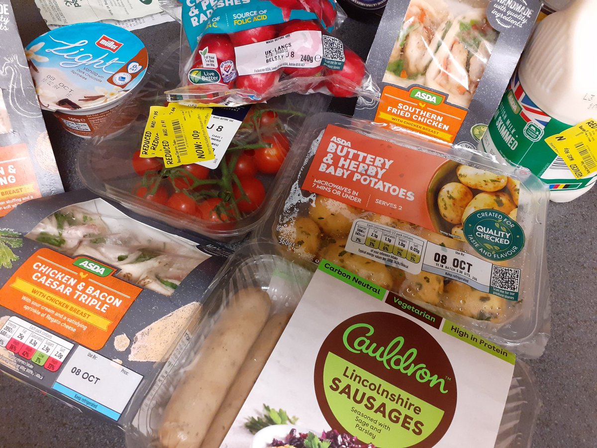 Jsfood2wo's tweet photo. Asda reductions today ... ALL 10p each ...
#food #foodie #foodlover #plateoffood #asda #foodofinstagram #yellowsticker #yellowstickerbargain #reductions #foodbargain #asdareduced #bargain #asdabargain #reduced #reduceditems #reducedbargain #asdasaleprice #bargainfind https://t.co/N7eFkc9cnB