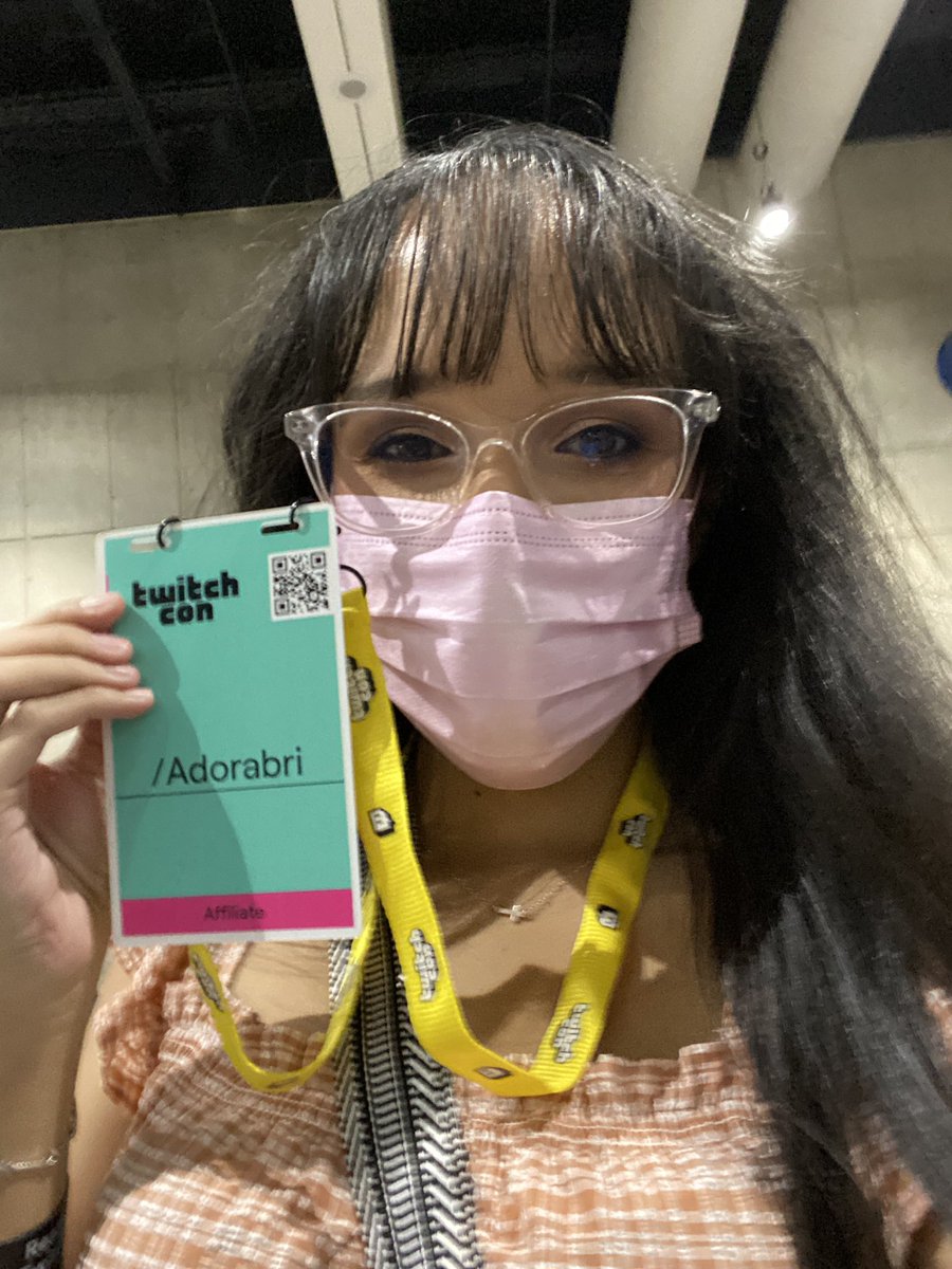 adorabrii's tweet image. I'm at TwitchCon today! Feel free to say hi if you see me, I'd love to meet you ❤️❤️