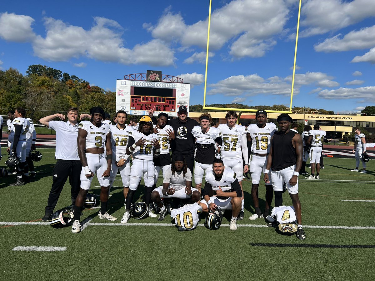 Coach_RWalker's tweet photo. Winning on the road feels so good! Business trip ✅. @UNCP_Football #SlydeOuts #BombSquad https://t.co/bEgP9fImHx