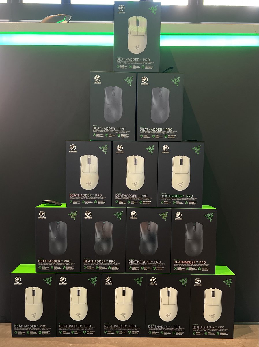 Dakuirii's tweet image. Okay, so a lot of you need Viper. 

But how many of you need Dave? 👀