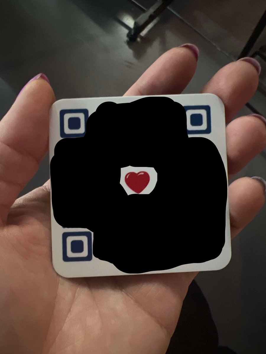 stvzenn's tweet photo. Destiny 2 Foundational Layers Giveaway

TWITCHCON EMBLEM 👾
#TwitchCon2022 #bungiefoundation 

How to Enter:
Follow ✅ @stvzenn @BungieLove 
Like ❤️+ Retweet 🔃

Bonus: Tell me your favorite shader in D2

Winner Drawn October 22nd GL 🍀 https://t.co/hKKQ8WlTML