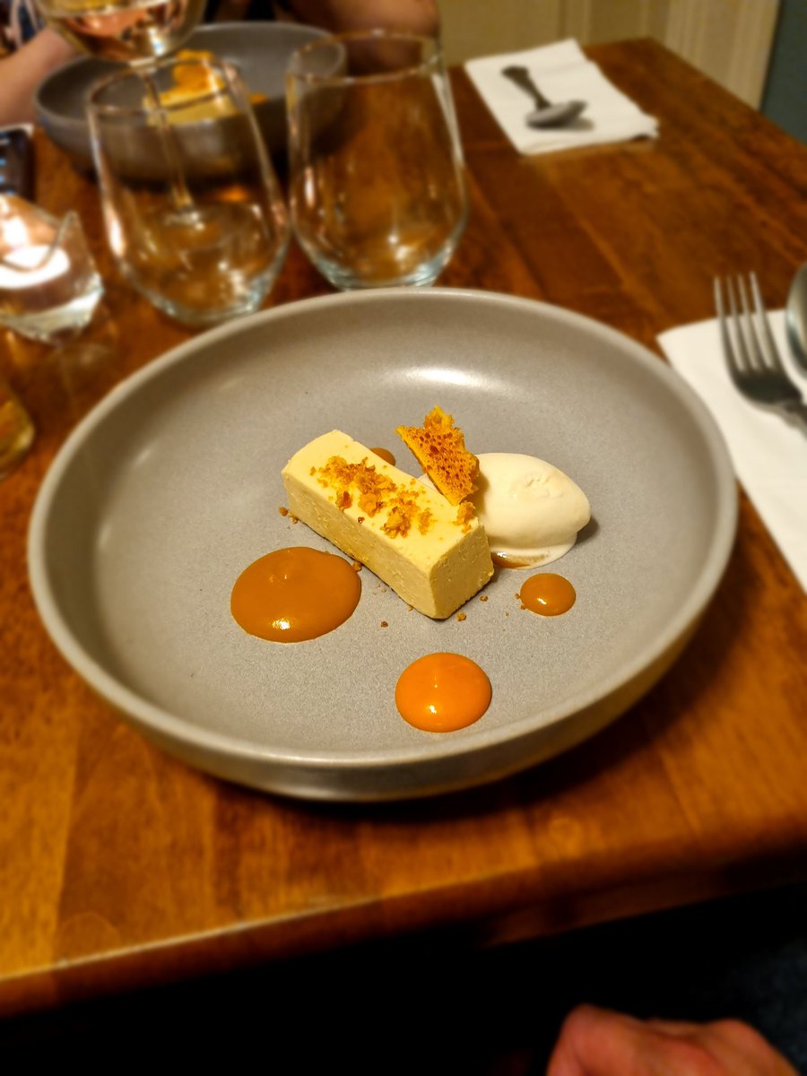NickyReid20's tweet photo. Outstanding dinner last night @14Georgian service was fantastic, food was absolutely delicious and a real treat, best meal in a long time👌 thank you for your hospitality @chefNo14 your passion and drive is still as inspiring to me as it was 20 odd years ago 🙏🏼 https://t.co/dXHBpf8LFQ