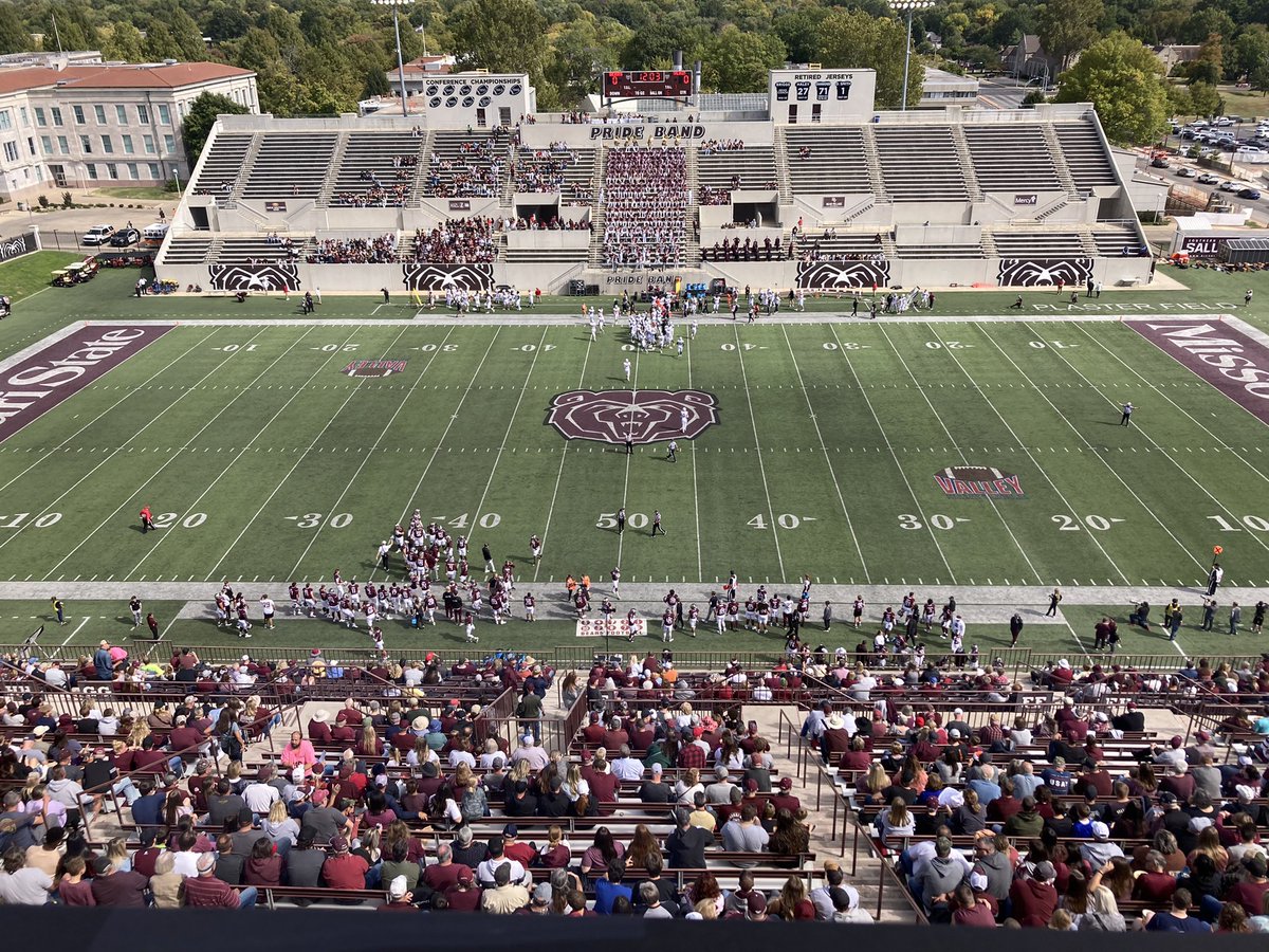 Where there’s talent, you’ll find the @NFLPABowl as we’re excited to attend a great @MovalFootball matchup today between @MOStateFootball and @SIU_Football. Have a handful of #NFL prospects on each team and should be a fun one! #WakeTheBear #Salukis