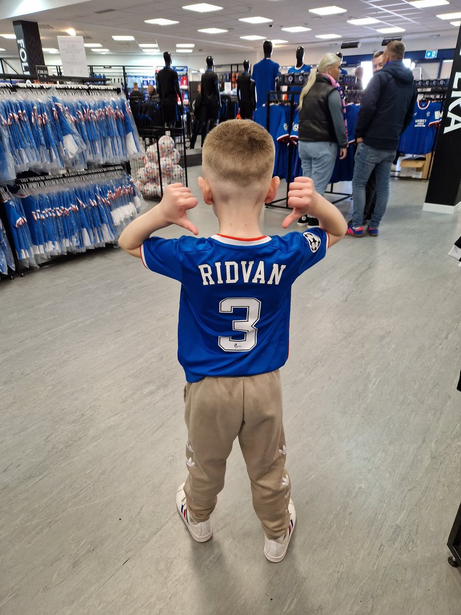 @RangersFC great to see @ridvan_yilmaz2 getting some minutes today. Here's his new number 1 fan! #ready
