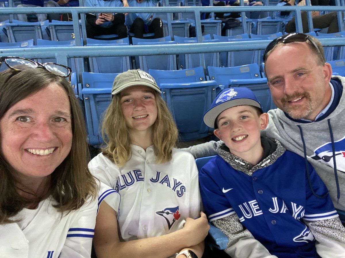 SheriLG_'s tweet photo. ⁦@BlueJays⁩ #NextLevel #GoJaysGo https://t.co/qknAbiqCzi