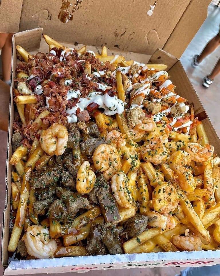 Cocolasvegass's tweet photo. Would you eat this ? https://t.co/zZftGxv4lx