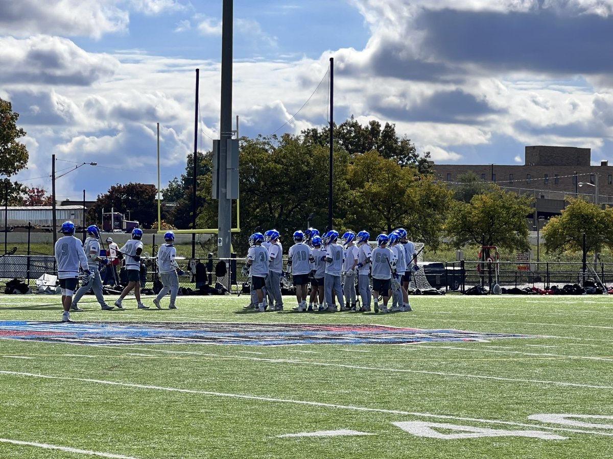 Dsoup6's tweet photo. Great day to Travel and show Support to @LTULAX and help Support the CrossOut Cancer.  Great to see all the teams and families supporting the cause! https://t.co/ueQ9kVSROk