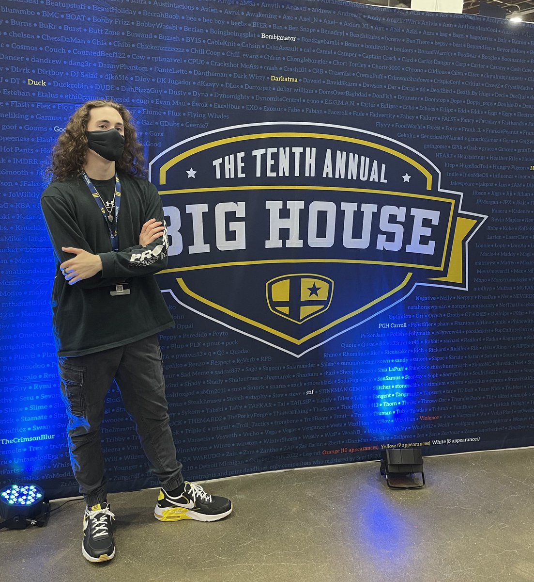 xShadowind's tweet photo. BIG HOUSE. https://t.co/1NlipNJFvy