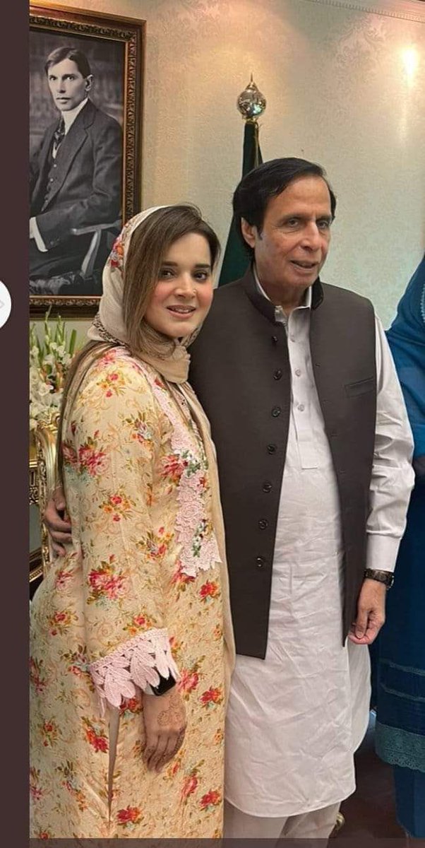 chsandhilaa's tweet photo. چوھدری شجاعت کا ساتھ چھوڑنے کی وجہ ۔۔۔ https://t.co/WpzYwNvv3P