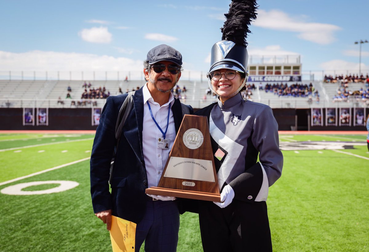 Huge congrats to Mountain View High School on getting a Division 1 today at the 2022 UIL Region Marching Contest.
Way to represent our district!

Click the link below to view the full gallery:
smugmug.com/gallery/n-kgMq…

#ClintISDWillBeHeard 
#TogetherWeBuildTomorrow