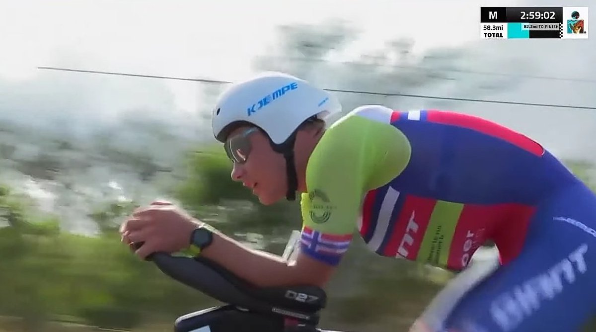 Triathlon Out Of Context tweet media