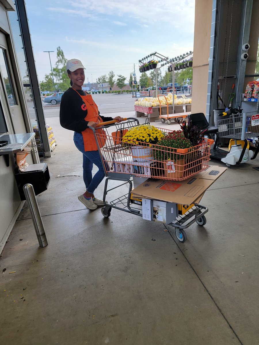 Not Today! Rannisha saves a cool grand with engaging a complex cart while Deitra stops a whopping $6,000 with excellent customer service!  #notonmywatch