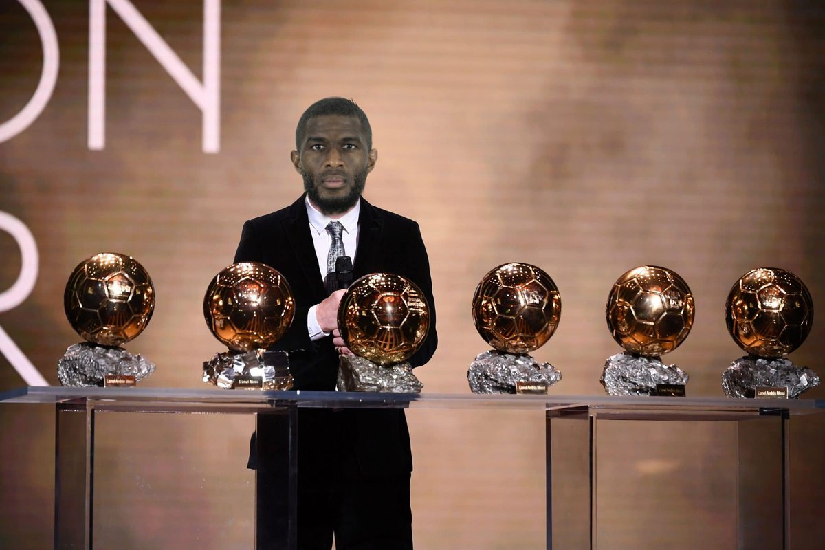Texts29036114's tweet photo. #bvb #bvbfcb #modeste #anthonymodeste https://t.co/X8NEML9cNV