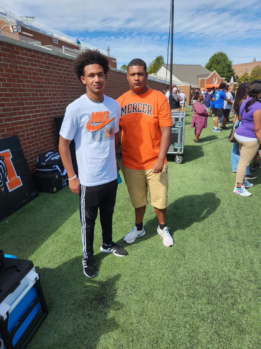 GAME TIME!!!!
Lets go Bears!!!!
<a href="/MercerFootball/">Mercer Football</a> 
#MaconFamily24 <a href="/CoachSEllis/">SUMNER ELLIS</a>
<a href="/AlbBulldogPride/">AHS Bulldogs Athletics</a> <a href="/AllstarDigest/">All-Star Digest</a> <a href="/BarnumLamonica/">LaMonica Barnum⭐️</a>
<a href="/pepman704/">Matt Morrow</a> @VTOSPORT <a href="/VinceGregory20/">Vince Gregory (Morehead-Cain Scholar '29) Pre-Law</a>