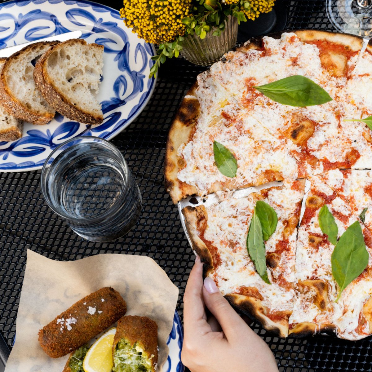 You can now make reservations directly on our website 🎉 (aka, Marta will no longer appear on the Resy app). Grab your seat &amp; we'll see you soon!

martamanhattan.com/reservations/