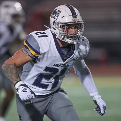 2023 (<a href="/MGCCCBulldogs/">MGCCC Athletics</a>) JUCO LB <a href="/haydenhill21/">Hayden Hill</a> was offered by Nicholls State <a href="/NichollsState/">Nicholls State University</a> 
HL hudl.com/v/2JBhV7