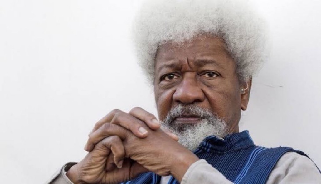 NigeriaStories's tweet image. “Only in Africa will thieves be regrouping to loot again and the youths whose future is being stolen will be celebrating it” - Wole Soyinka