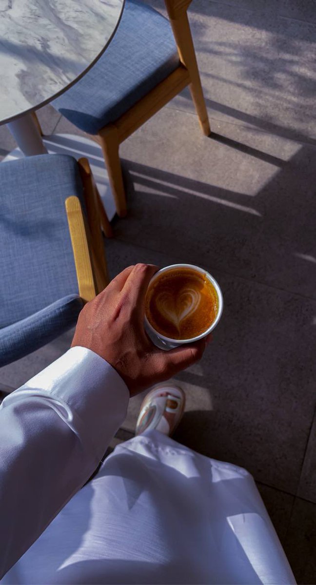 ♡

بين الحلم والأمنية و القدر و النصيب لا يحدث إلا ما كتبه #الله لنا☝️🤍